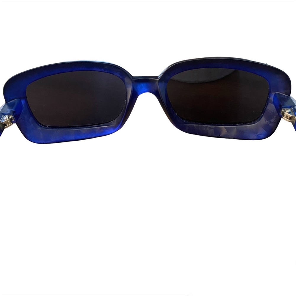 Rare 90s Vintage FENDI Blue Matte Dark Tint Square Shaped Sunglasses - Picture 5 of 11